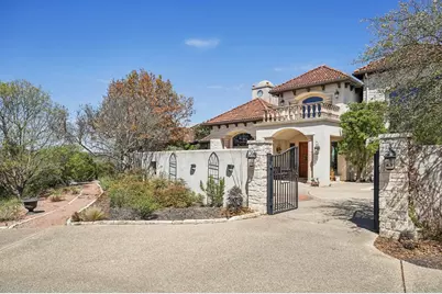 2121 Landmark Lane, Kerrville, TX 78028 - Photo 5