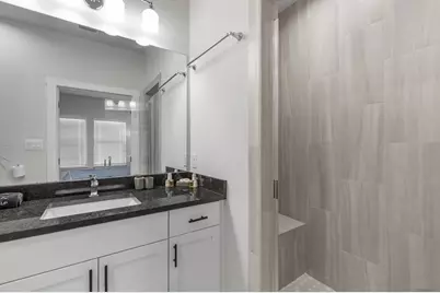 930 S Eagle St #101, Fredericksburg, TX 78624 - Photo 17