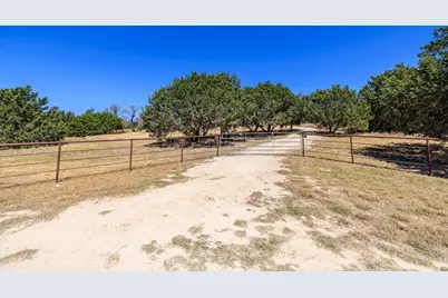 365 Lazy Hills Dr, Fredericksburg, TX 78624 - Photo 17