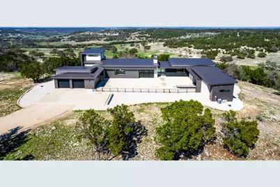 5081 Hwy 173, Center Point, TX 78010 - Photo 7