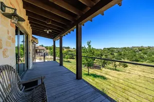 220 N Spies Ridge Dr, Fredericksburg, TX 78624 - Photo 21