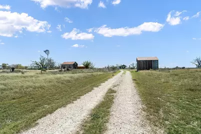 3527 Old Harper Rd, Fredericksburg, TX 78624 - Photo 29