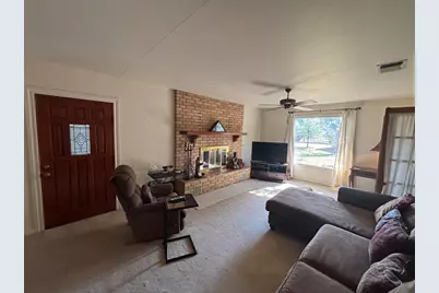 603 Fulton St, Fredericksburg, TX 78624 - Photo 9