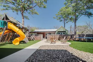 320 W Morse St, Fredericksburg, TX 78624 - Photo 29