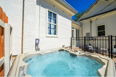 501 W San Antonio St, Fredericksburg, TX 78624 - Photo 35