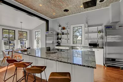 501 W San Antonio St, Fredericksburg, TX 78624 - Photo 13