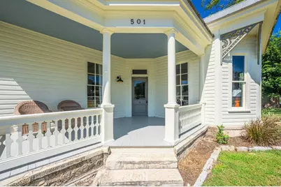 501 W San Antonio St, Fredericksburg, TX 78624 - Photo 3