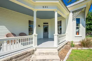 501 W San Antonio St, Fredericksburg, TX 78624 - Photo 3