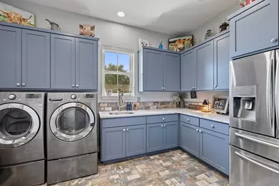 2105 Legacy Hills Dr, Johnson City, TX 78636 - Photo 31