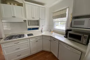 300 W Austin St, Fredericksburg, TX 78624 - Photo 13