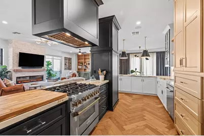 230 Dwyer Ave #705, San Antonio, TX 78204 - Photo 19