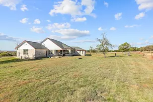 1080 Cherry Mountain Loop, Fredericksburg, TX 78624 - Photo 37