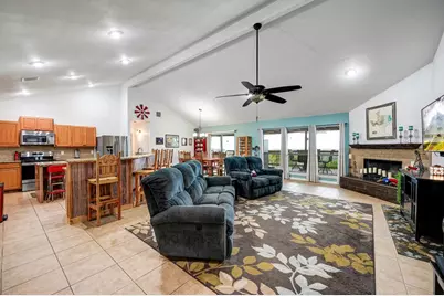 318 S Polly Peak Drive, Bandera, TX 78003 - Photo 7
