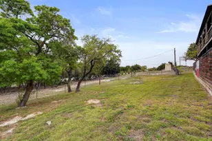 318 S Polly Peak Dr, Bandera, TX 78003 - Photo 17