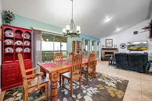 318 S Polly Peak Dr, Bandera, TX 78003 - Photo 5