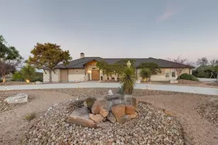 166 Paramount View, Kerrville, TX 78028 - Photo 1