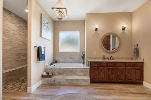 166 Paramount View, Kerrville, TX 78028 - Photo 17