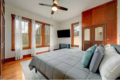 202 S Cherry St, Fredericksburg, TX 78624 - Photo 7