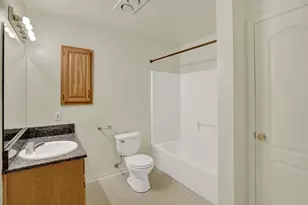 512 S Mesquite St, Fredericksburg, TX 78624 - Photo 13