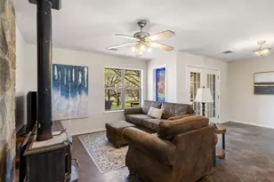 434 W Turner Ct, Johnson City, TX 78636 - Photo 5