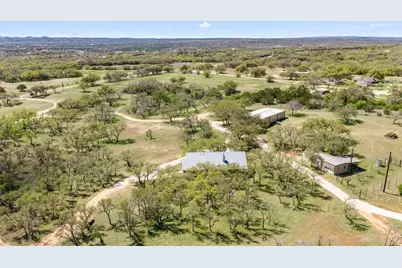 434 W Turner Ct, Johnson City, TX 78636 - Photo 1