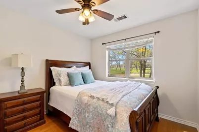 434 W Turner Ct, Johnson City, TX 78636 - Photo 13