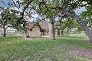 1104 Lois St, Kerrville, TX 78028 - Photo 65