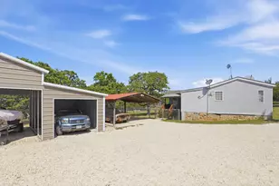 912 Alamo Rd, Fredericksburg, TX 78624 - Photo 15