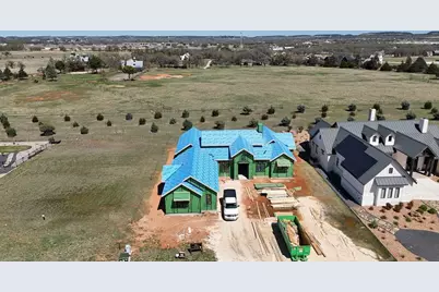 208 Interlaken St., Fredericksburg, TX 78624 - Photo 9