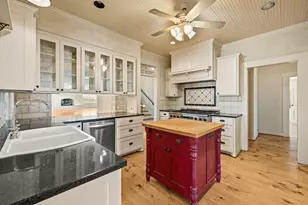 249 Eureka Ln, Fredericksburg, TX 78624 - Photo 11