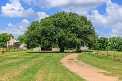 249 Eureka Ln, Fredericksburg, TX 78624 - Photo 43