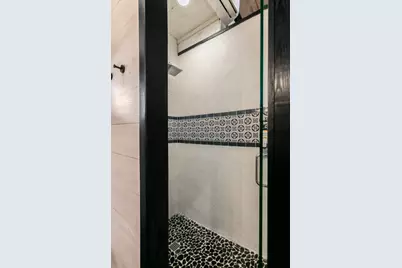 100 Five Star Trl, Fredericksburg, TX 78624 - Photo 15