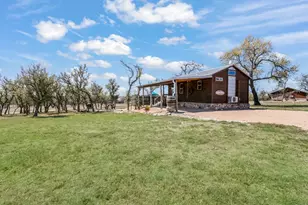 100 Five Star Trl, Fredericksburg, TX 78624 - Photo 25