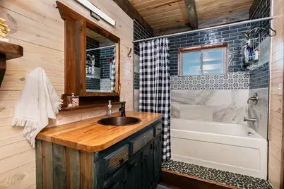 100 Five Star Trl, Fredericksburg, TX 78624 - Photo 51