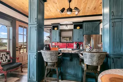 100 Five Star Trl, Fredericksburg, TX 78624 - Photo 13