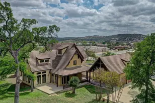 1104-B Lois St, Kerrville, TX 78028 - Photo 67