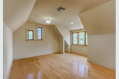 1104 Lois St, Kerrville, TX 78028 - Photo 59