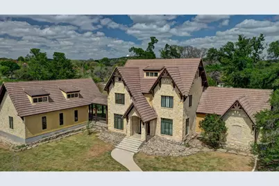 1104 Lois St, Kerrville, TX 78028 - Photo 73