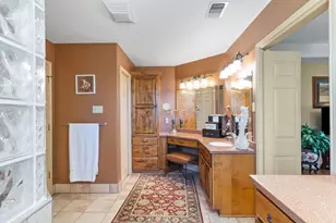 647 Funf Kinder Rd, Fredericksburg, TX 78624 - Photo 51