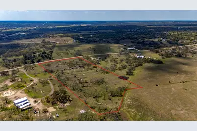 444 Mosel Rd, Harper, TX 78631 - Photo 5