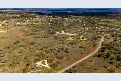 444 Mosel Rd, Harper, TX 78631 - Photo 11