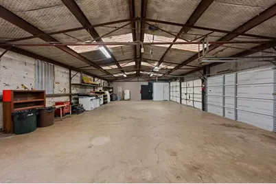 2610 Memorial Blvd, Kerrville, TX 78028 - Photo 9