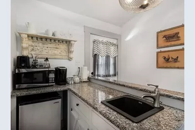 207 S Bowie, Fredericksburg, TX 78624 - Photo 23