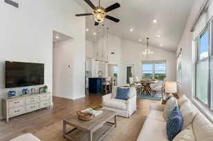 1025 Roanoke Ln, Kerrville, TX 78028 - Photo 29
