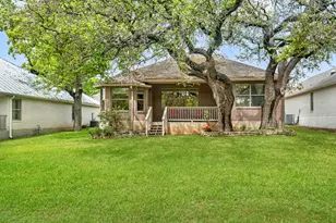 115 Songbird Dr, Fredericksburg, TX 78624 - Photo 3