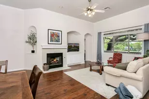 115 Songbird Dr, Fredericksburg, TX 78624 - Photo 5