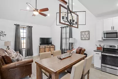 146 Pehl Farm Lane, Fredericksburg, TX 78624 - Photo 23