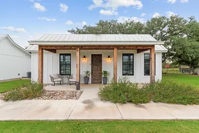 146 Pehl Farm Lane, Fredericksburg, TX 78624 - Photo 19