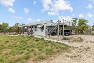 572 Hartmann Ranch Way, Fredericksburg, TX 78624 - Photo 25