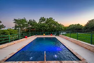 364 Wolf Creek Rd, Fredericksburg, TX 78624 - Photo 49